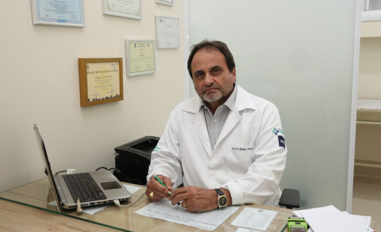 Corações que curam: a força humana da oncologia do Hospital Unimar.