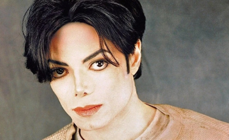 Michael Jackson quis se tornar branco? Entenda o vitiligo e como a doença muda a aparência