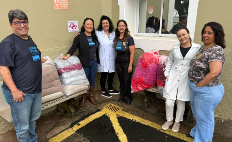 Santa Casa de Marília recebe 100 cobertores do Fundo Social de Solidariedade do Município
