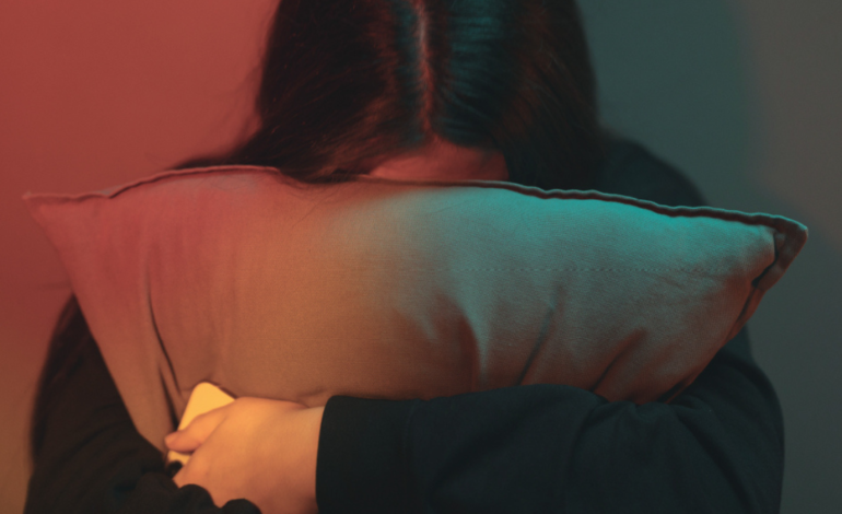 Internações por ansiedade entre adolescentes crescem mais de 800% em uma década