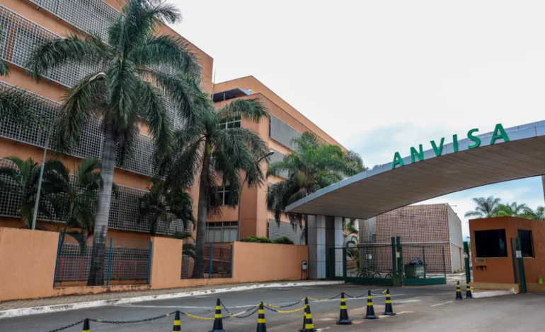 Anvisa determina recolhimento de dois antibióticos por desvio de qualidade