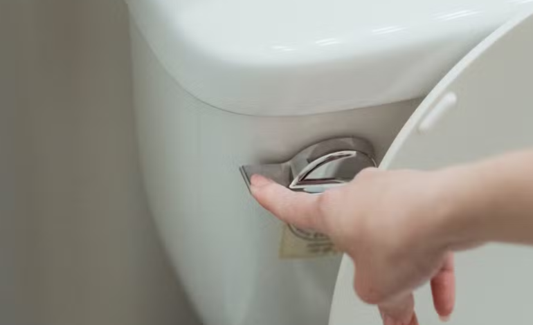 Câncer de intestino dá primeiros sinais no banheiro; veja hábitos de risco e como diagnosticar