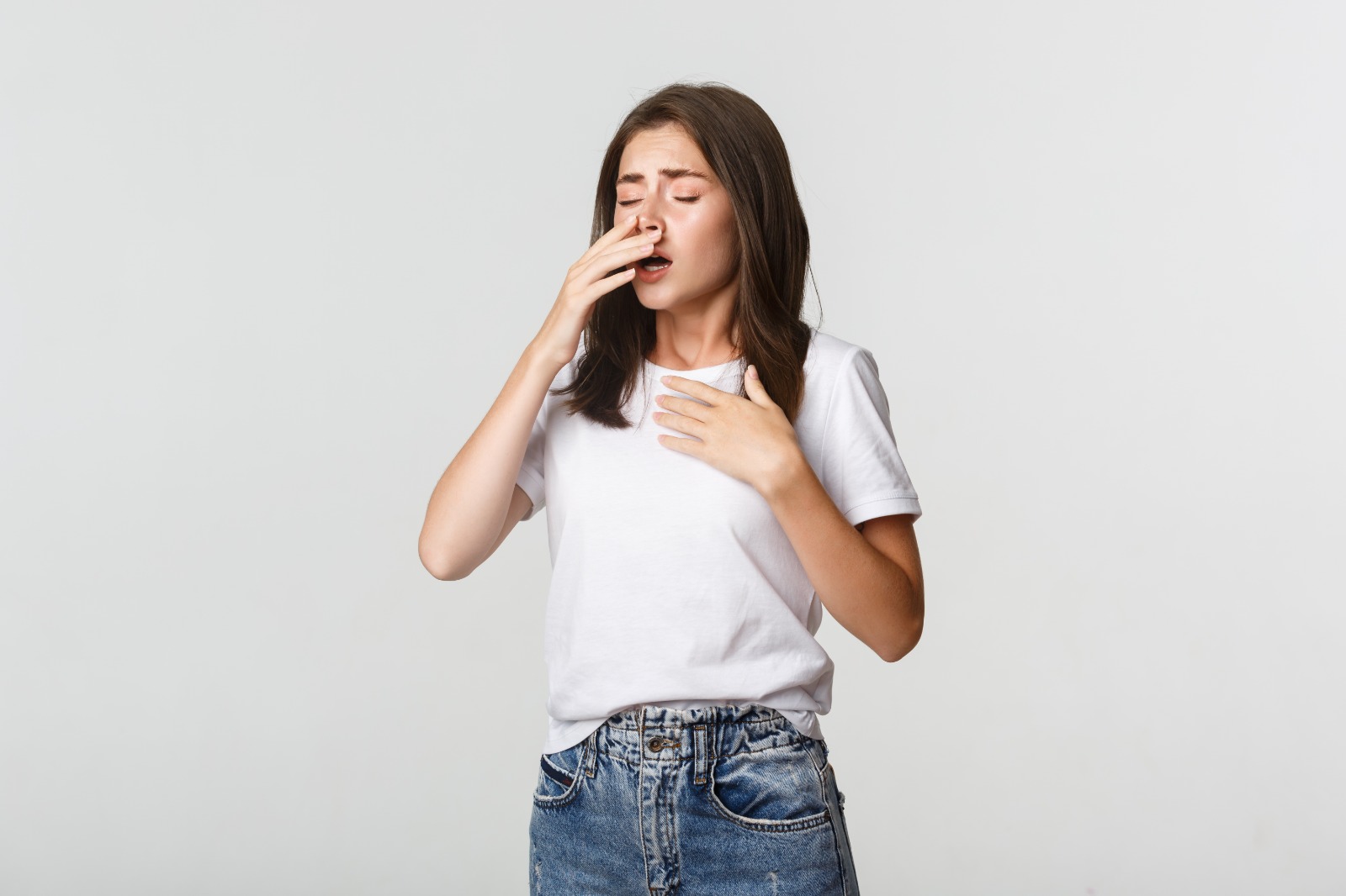 Rinite, espirros e coceira: qual o papel da acupuntura no tratamento das alergias?