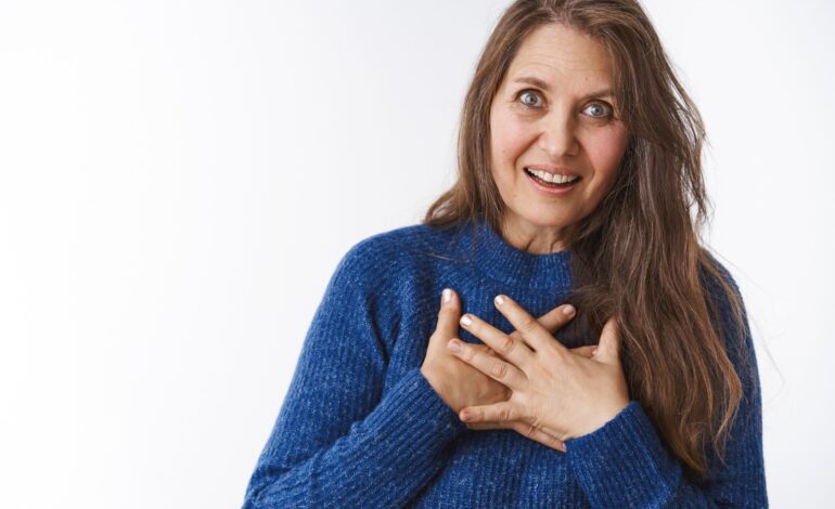 O coração também entra na menopausa: queda do estrogênio aumenta risco de arritmias e AVC