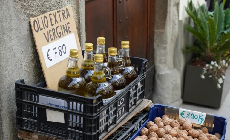 Azeite de oliva: aprenda a identificar se o produto é de qualidade ou foi adulterado