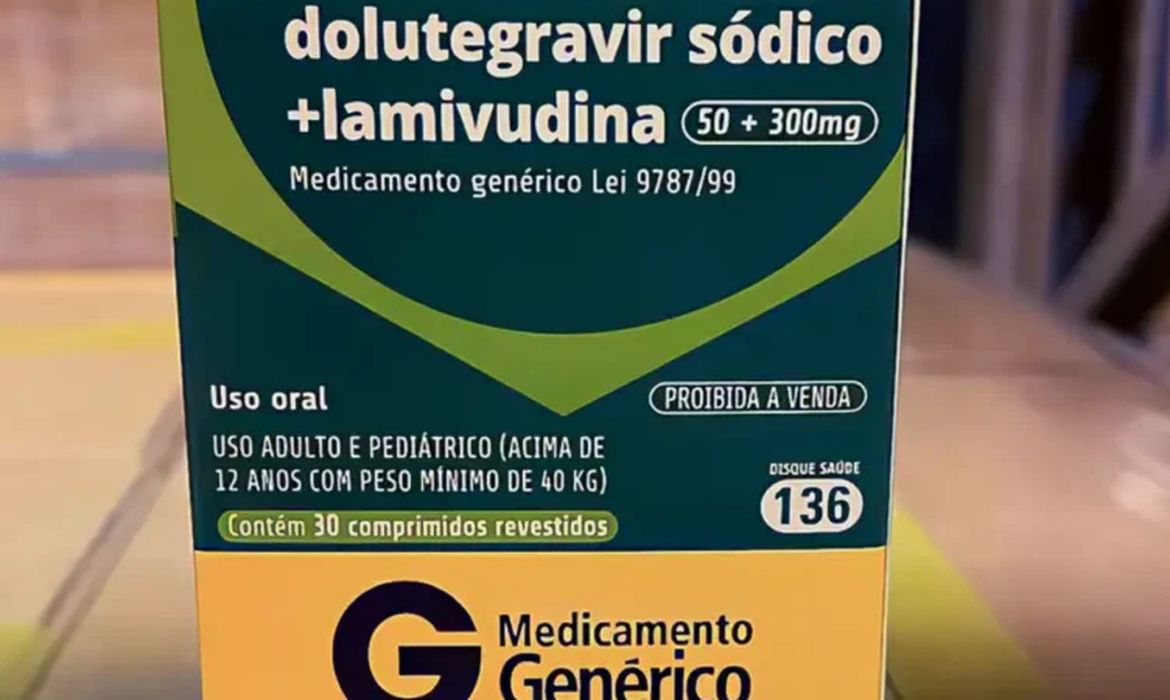 Fiocruz conclui transferência de tecnologia para produzir no Brasil o principal medicamento contra o HIV