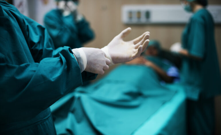Nem todo emagrecimento é igual: entenda as diferenças entre medicamentos e cirurgia bariátrica