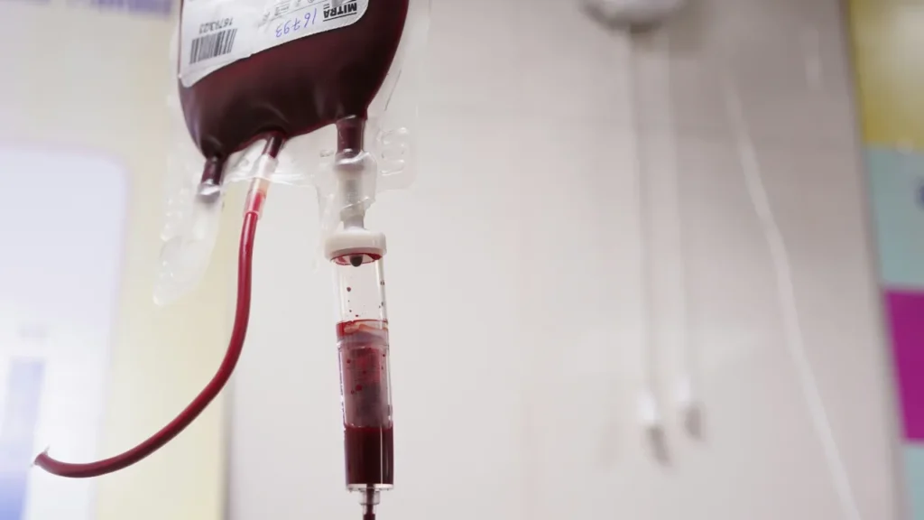 Fim da idade máxima: pessoas com mais de 70 anos agora podem doar sangue | revistasaudeemforma.com.br sangue doacao 1024x576
