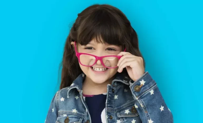 Por que a miopia infantil está aumentando no mundo? Hábitos modernos podem ser a resposta