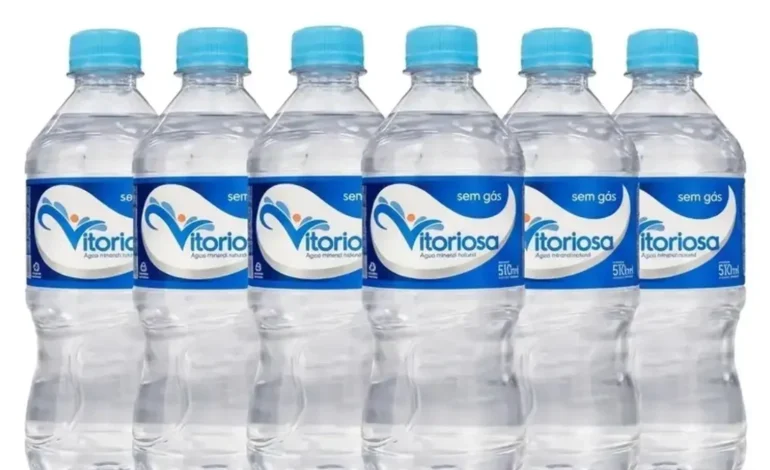 Anvisa interdita água mineral da marca Vitoriosa por conter coliformes