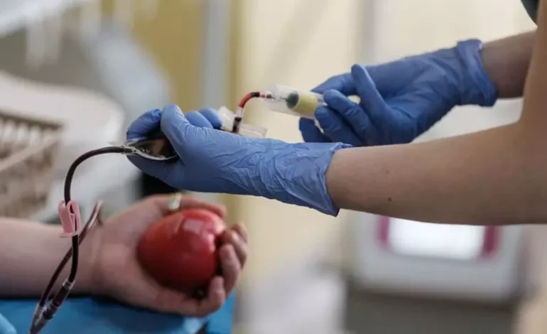 Testemunhas de Jeová flexibilizam regras e liberam decisão individual sobre componentes do sangue